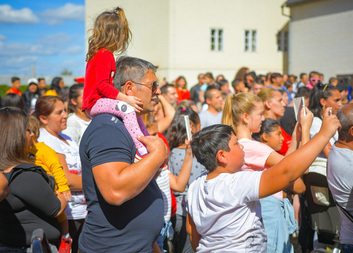 Centrum Olomouce oživila Romská pouť. Velký zájem se málem do areálu nevešel