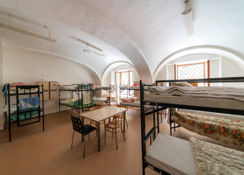 S příchodem zimy stoupá zájem lidí bez domova o služby střediska Samaritán