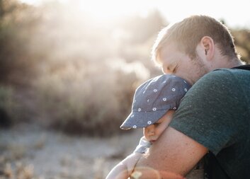 Stejně jako o květinu, tak i o rodinu je třeba důkladně a s láskou pečovat