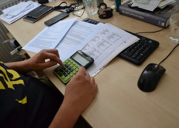 Snadnější únik z dluhové pasti. Milostivé léto nabízí dlužníkům v exekuci řešení