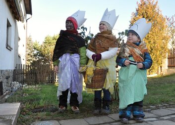 Vrcholí přípravy na Tříkrálovou sbírku. V olomouckém děkanátu vyrazí do ulic na 1 350 koledníků