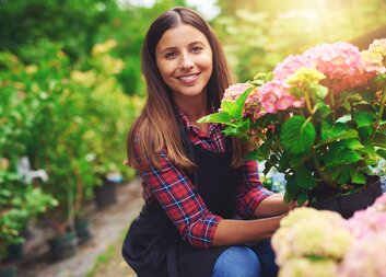 Benefiční prodejní akce DOBROKVĚT podpoří rodiny v krizi