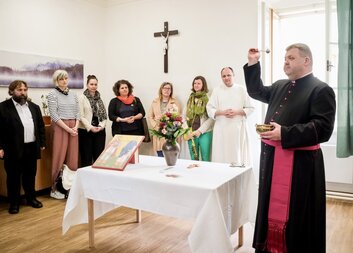 Slavnostní posvěcení opravených prostor na Wurmově 5