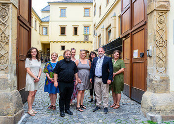 Když se potkává víra a služba: Návštěva z nadace Renovabis v Olomouci