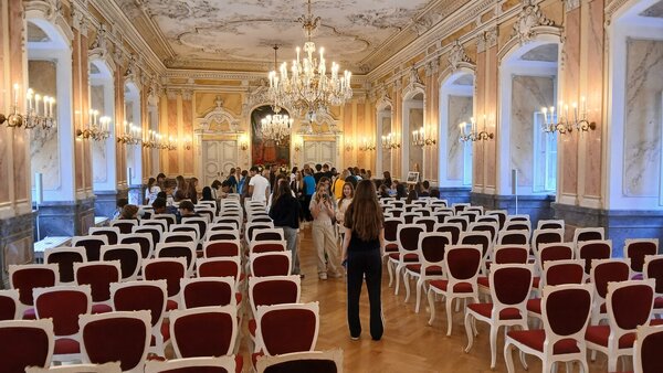 V Arcibiskupském paláci V Arcibiskupském paláci